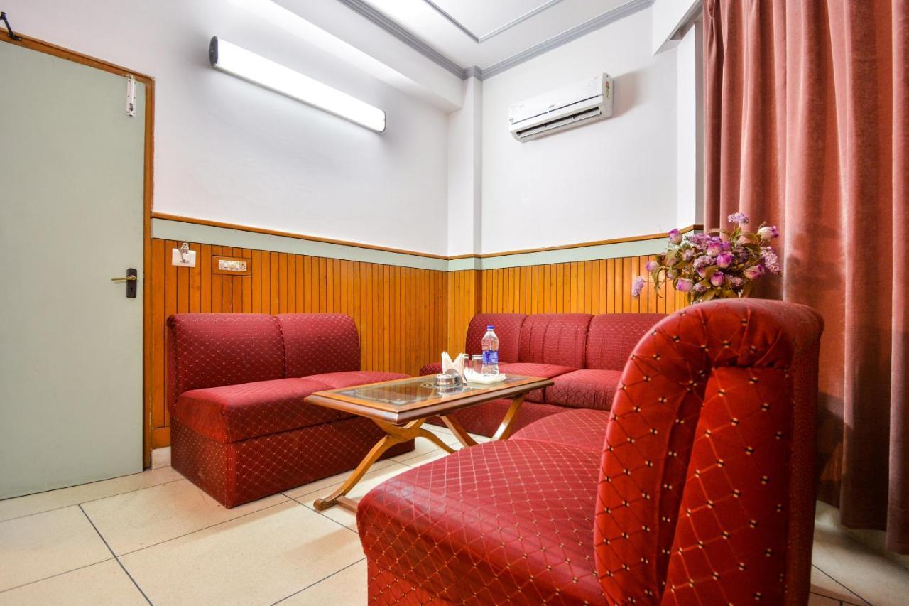 Oyo 46616 Hotel Abhinandan Jind 外观 照片