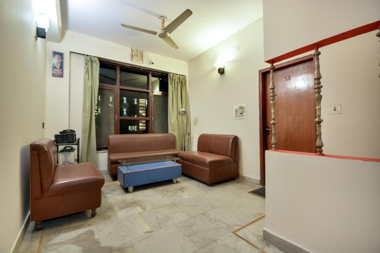 Oyo 46616 Hotel Abhinandan Jind 外观 照片